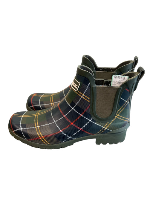 Barbour Shoe Size 6 Green Rubber Round Toe Plaid Elastic Side Panels Booties Green / 6