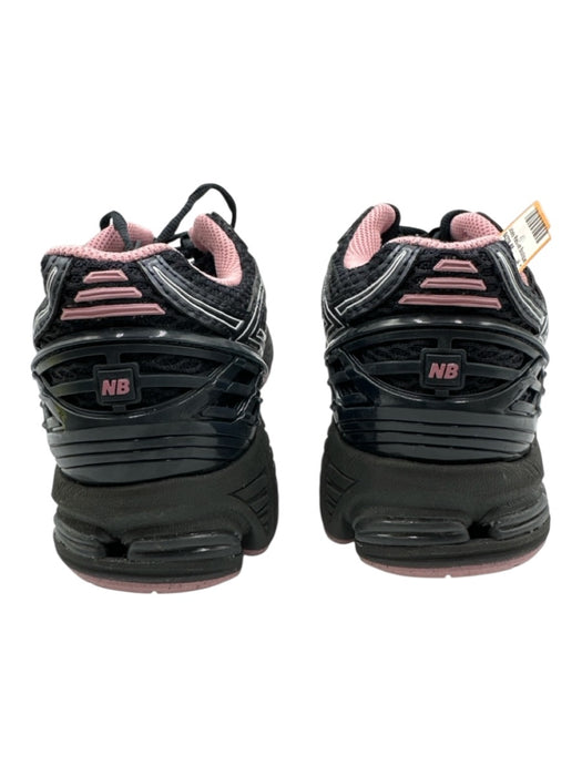 New Balance Shoe Size 8 Navy Blue & Pink Synthetic Leather trim Lace Up Sneakers Navy Blue & Pink / 8