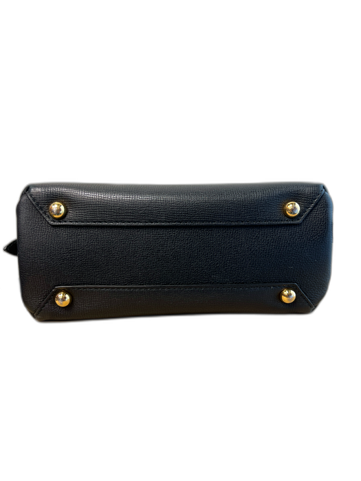 Burberry Black Leather Top Handle Shoulder & Crossbody Straps Feet Box Inc. Bag Black / Small