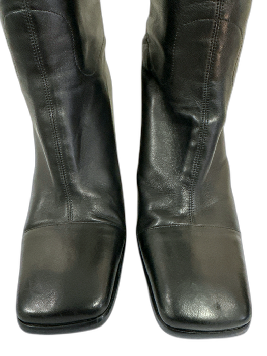 Chanel Shoe Size 37 Black Lamb leather Pull on Square Toe knee high Booties Black / 37