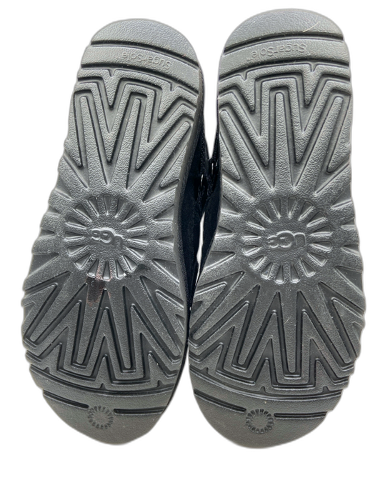 Ugg Shoe Size 7 Black shearling Straps Velcro Closure Round Toe Ankle Booties Black / 7