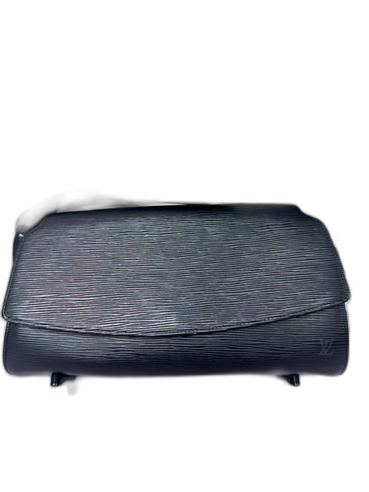 Louis Vuitton Black Epi Leather Shoulder Strap Textured Feet flap Bag Black / Medium