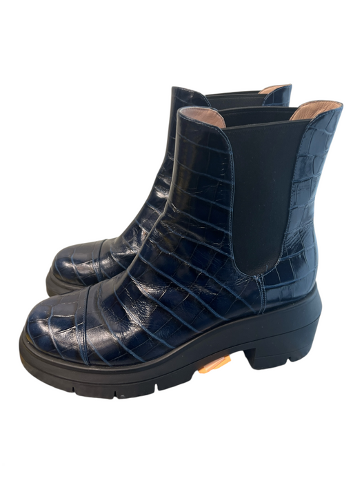 Stuart Weitzman Shoe Size 8.5C Blue Manmade Material Crocodile Platform Booties Blue / 8.5C