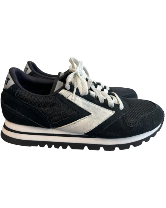Brooks Shoe Size 8.5 Black Suede & Nylon Low Top lace up Almond Toe Shoes Black / 8.5
