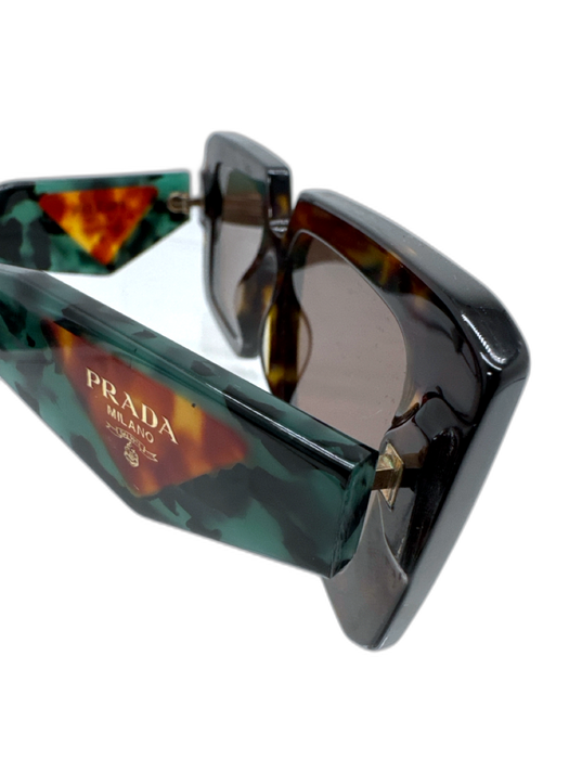 Prada Brown & Teal Acetate Tortoiseshell Thick Frame Square Sunglasses Brown & Teal