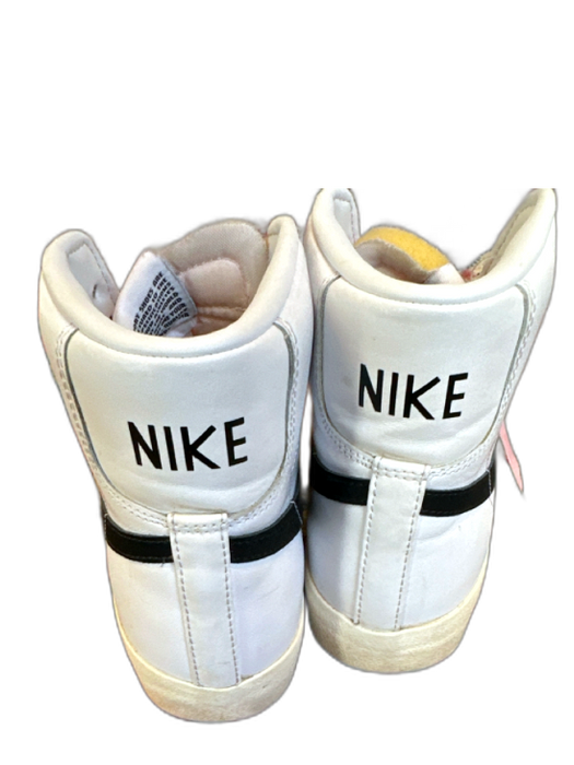 Nike Shoe Size 8 White & Black Leather High Top Athletic Sneakers White & Black / 8