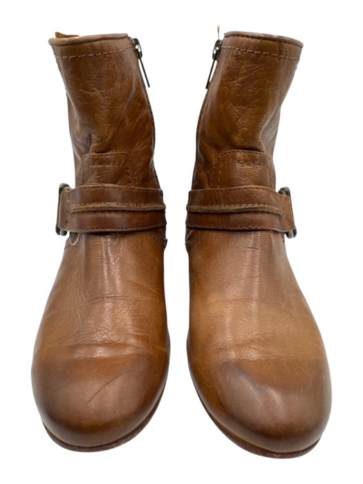 Frye Shoe Size 7.5 Light Brown Leather Brass Hardware Inner Side Zip Booties Light Brown / 7.5
