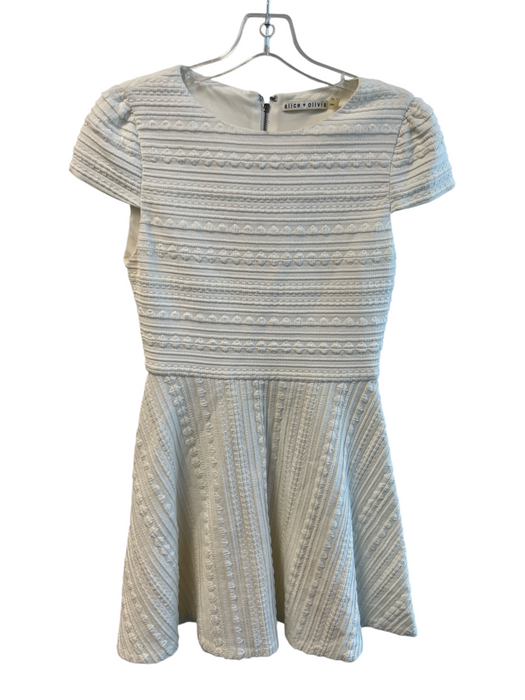 Alice + Olivia Size Est XS Cream Cotton Blend Round Neck Back Zip Textured Dress Cream / Est XS