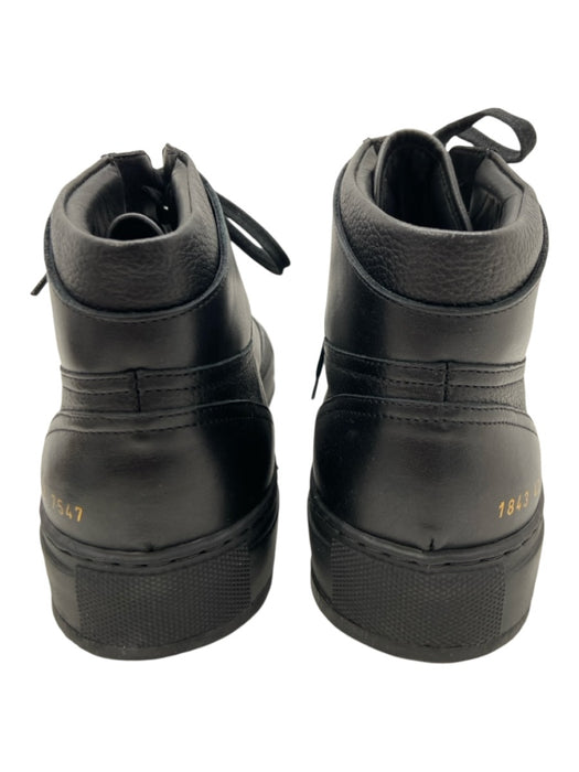 Common Projects Shoe Size 42 Black Leather Solid Sneaker Men's Shoes Black / 42