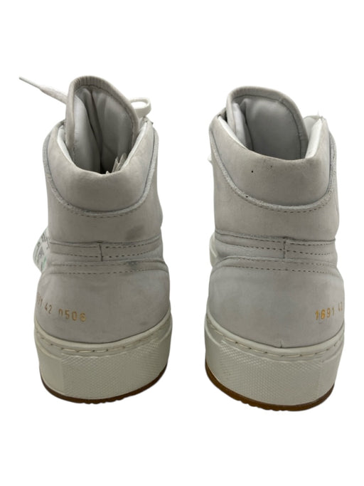 Common Projects Shoe Size 42 White Leather Solid Sneaker Men's Shoes White / 42