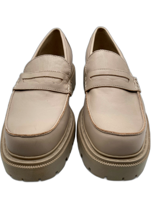 Aldo Shoe Size 11 Cream Leather Upper Platform Lug Sole Loafers Cream / 11