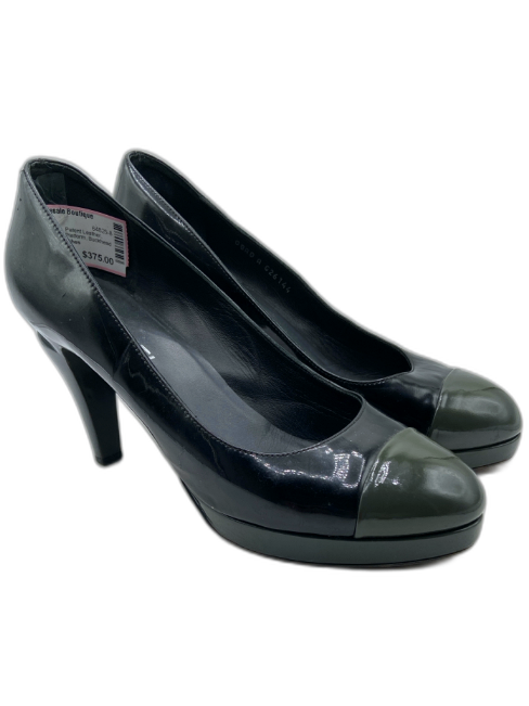 Chanel Shoe Size 41 Black & Green Patent Leather Cap Toe Round Toe Pumps Black & Green / 41