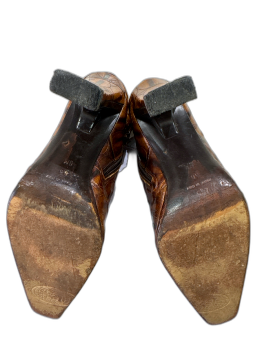 Via Spiga Shoe Size 8M Brown Leather Crocodile Side Zip Chisel Toe Boots Brown / 8M