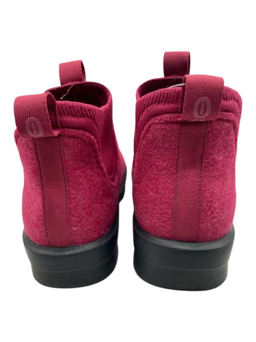 Oofos Shoe Size 9.5 Cranberry Red Wool Blend Felted Elastic Ankle Pull Tab Boots Cranberry Red / 9.5