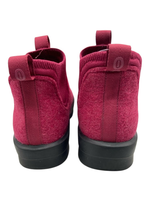 Oofos Shoe Size 9.5 Cranberry Red Wool Blend Felted Elastic Ankle Pull Tab Boots Cranberry Red / 9.5