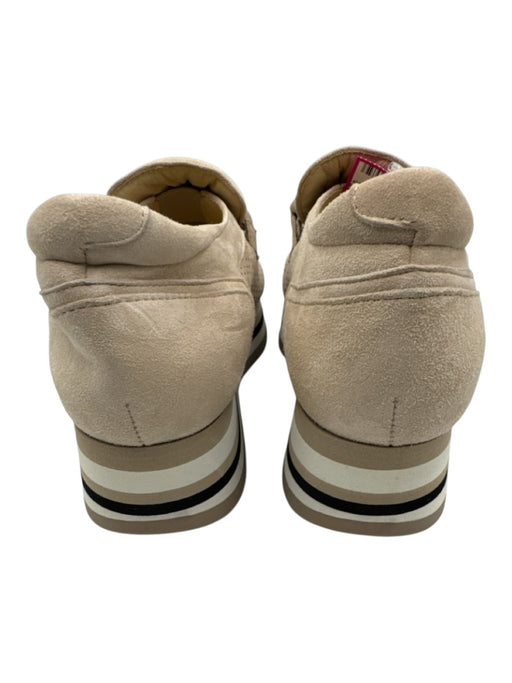 Soft Waves Shoe Size 38 Beige, White & Black Suede Perforated Round Toe Flats Beige, White & Black / 38