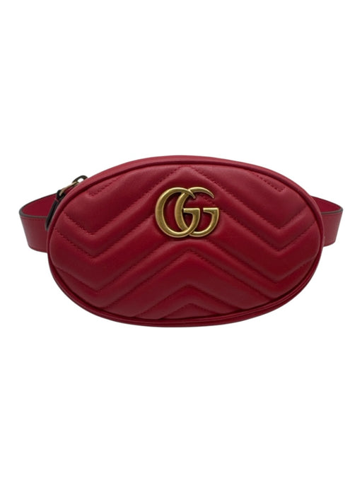 Gucci Red Leather Chevron Fanny Pack Gold Hardware Belt Bag Bag Red / Small