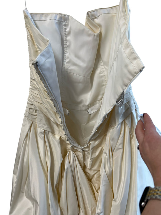 Christos New York Size EST 2 Off White Bustle back Strapless Tulle Wedding Dress Off White / EST 2