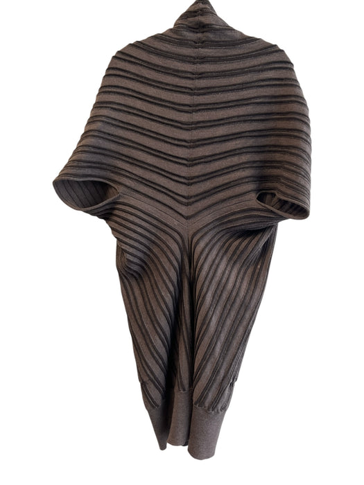 Alice + Olivia Size Est S Taupe 100% Merino Wool Knit Accordion Ribbed Sweater Taupe / Est S