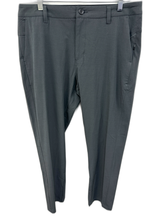 Vuori Size Est M Dark Gray Synthetic Solid Athletic Khakis Men's Pants Dark Gray / Est M