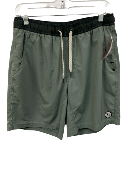 Vuori Size Est M Green Synthetic Solid Athletic Men's Shorts Green / Est M