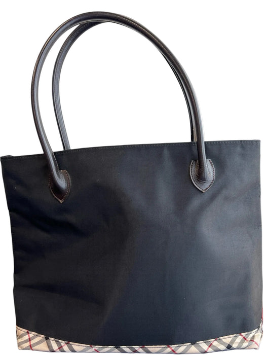 Burberry Black Canvas Leather Handle Interior Zip Top Zip shoulder bag Bag Black / Large