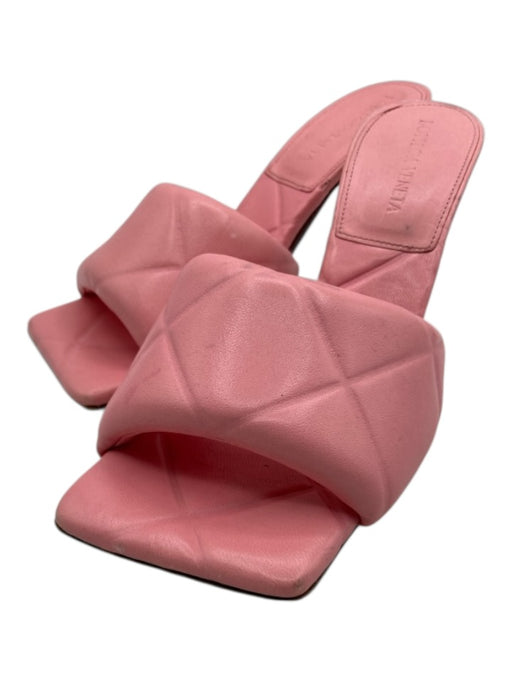 Bottega Veneta Shoe Size 37 Bubblegum Pink Leather Upper Quilted Mule Sandals Bubblegum Pink / 37