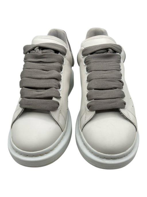 Alexander McQueen Shoe Size 39 White & Gray Leather Low Top Lace Up Sneakers White & Gray / 39