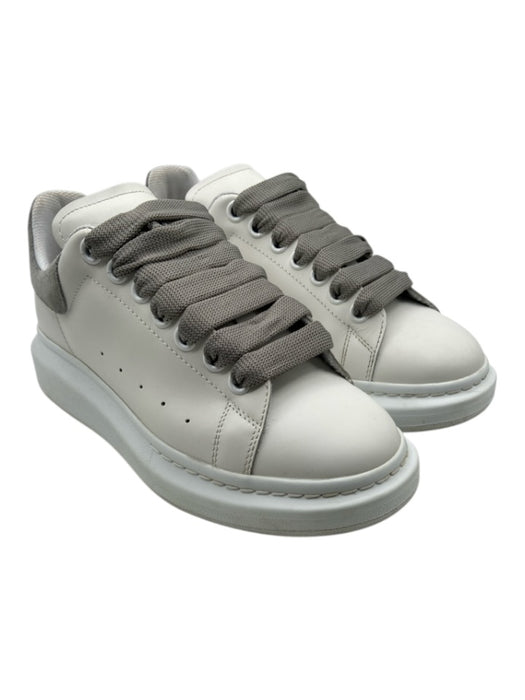 Alexander McQueen Shoe Size 39 White & Gray Leather Low Top Lace Up Sneakers White & Gray / 39