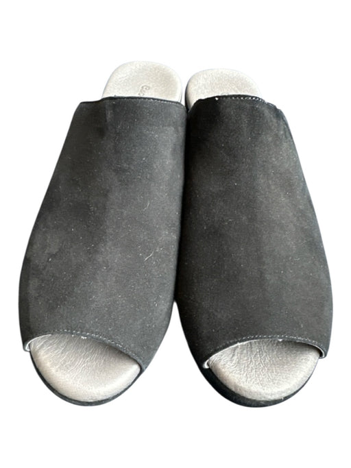 Chocolat Blu Shoe Size 8.5 Black Suede Platform Block Heel Open Toe Clogs Black / 8.5