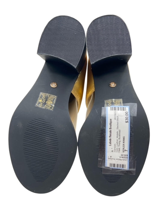 AZALEA WANG Shoe Size 7 Gold Leather Metallic Stacked Block Heel Thong Sandals Gold / 7
