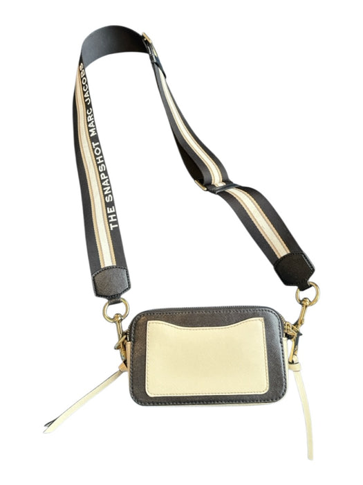 Marc Jacobs Tan & black Pleather Gold hardware Crossbody Strap Purse Tan & black