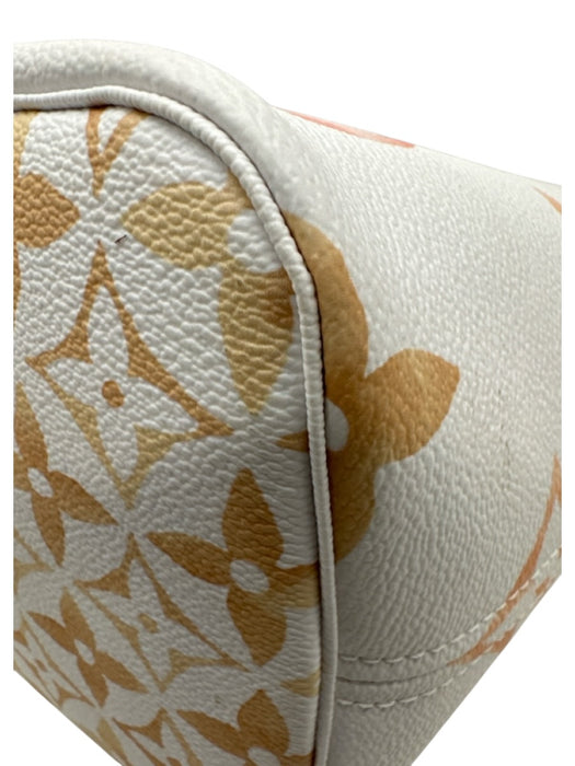 Louis Vuitton White, Pink, Peach Coated Canvas Monogram floral lining Bag White, Pink, Peach / MM