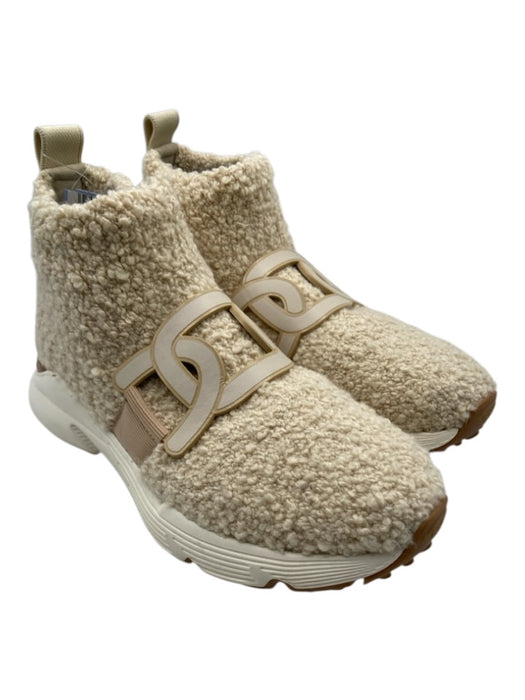 Tod's Shoe Size 38 Beige Boucle Teddy High Top Sneakers Beige / 38
