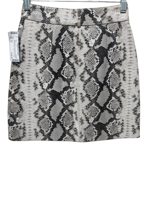 Maje Size 34 White & Gray Goat Leather Snakeskin print Belt Loops Mini Skirt White & Gray / 34