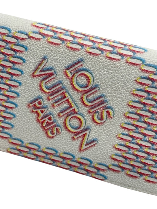 Louis Vuitton White, Red, Blue Pebble Leather Zip Up Logo Continental Wallets White, Red, Blue