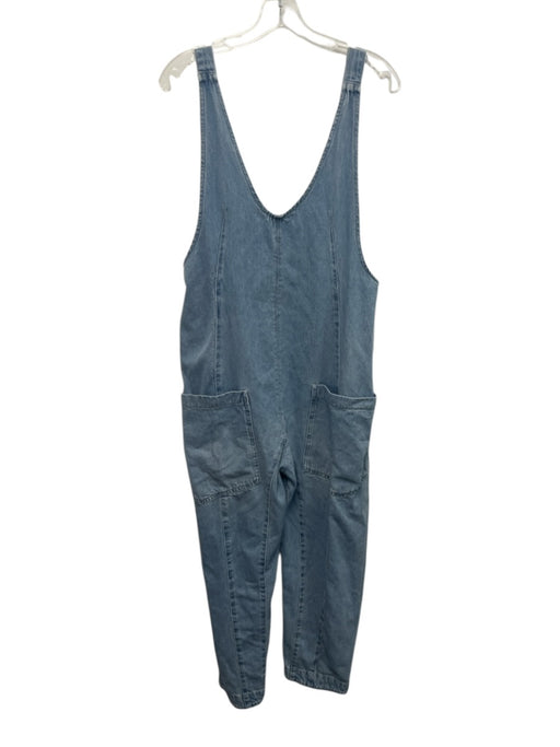 We The Free Size S Medium light wash Cotton Denim Paneled Patch Pocket Overalls Medium light wash / S