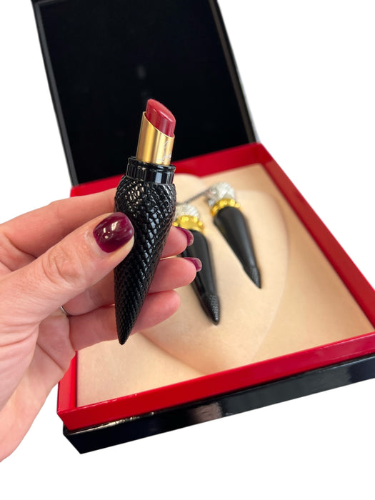 Christian Louboutin Black, Silver & Gold Chain Gunmetal Hardware make up Black, Silver & Gold