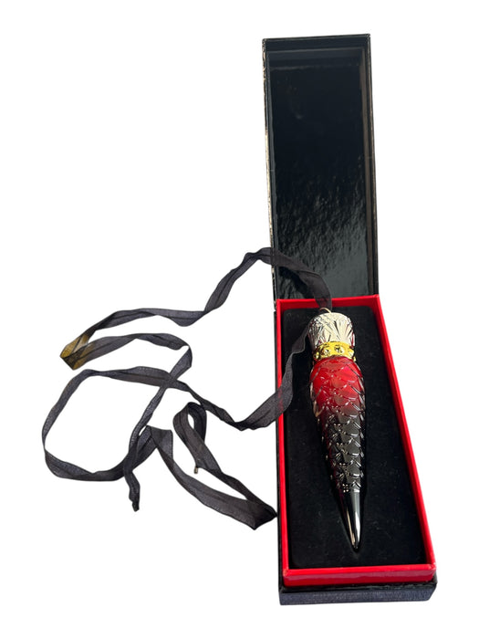 Christian Louboutin Rouge Dagger Shaped make up Rouge