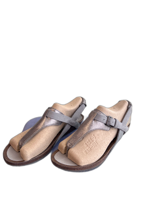 Teva Shoe Size 9.5 Pewter Suede T Strap Ankle Strap Wedge Rubber Sole Sandals Pewter / 9.5