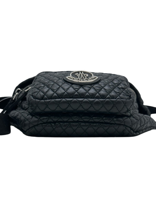 Moncler Black Polyamide Leather trim Quilted Logo Belt Bag Bag Black