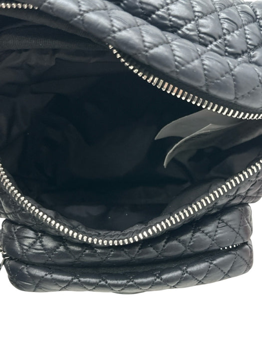 Moncler Black Polyamide Leather trim Quilted Logo Belt Bag Bag Black