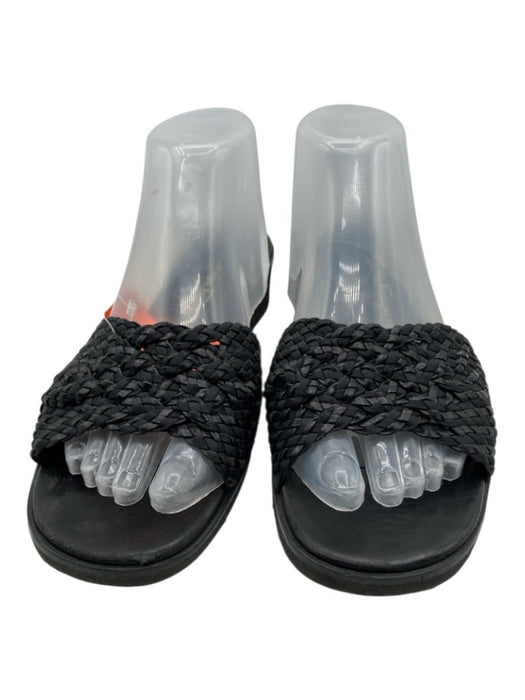 Salvatore Ferragamo Shoe Size 41 Black Leather & Textile Foam Sole Woven Sandals Black / 41