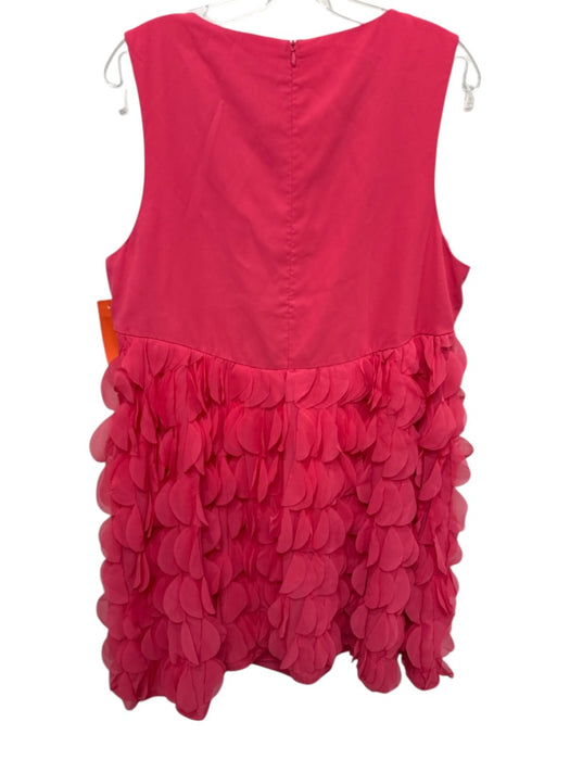 Trina Turk Size XL Salmon Pink Polyester Sleeveless circle applique Dress Salmon Pink / XL
