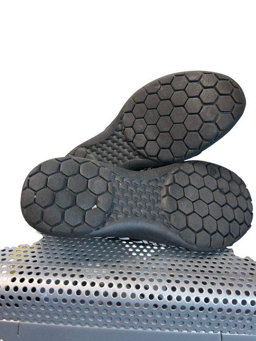 Bernie Mev Shoe Size 37 Grey & Black Manmade Material Woven Almond Toe Shoes Grey & Black / 37