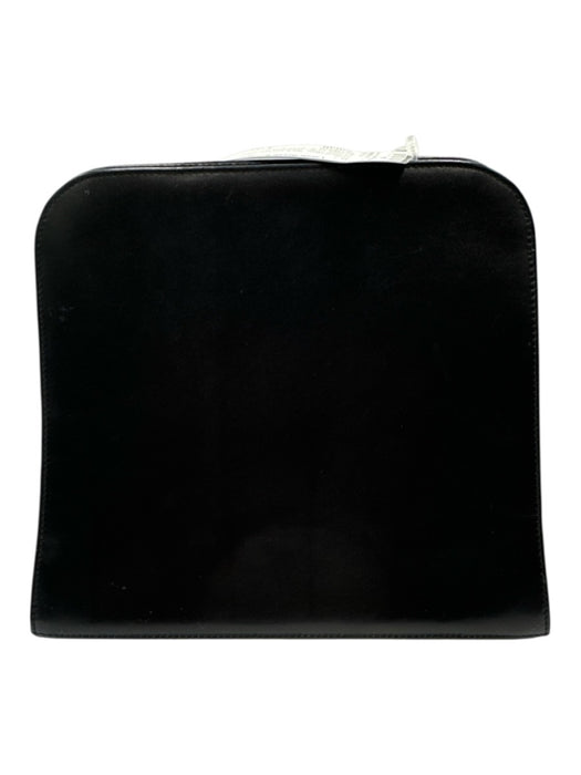 Ferragamo Black Leather Logo Vintage Chain Bag Black / Small