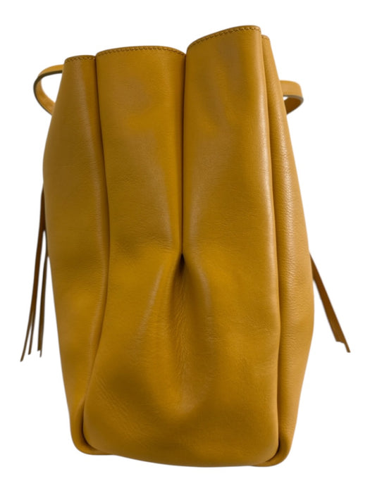 Lanvin Yellow Leather Fringe Tote Bag Yellow / Large