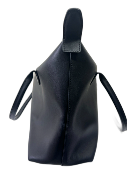 The Row Black Leather Zip Top Two Handles Shoulder Tote Wristlet Black / M