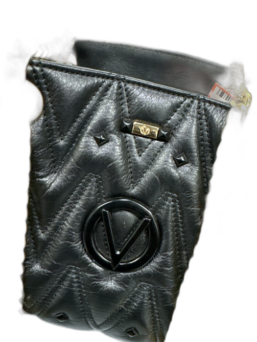 Mario Valentino Spa Black Leather goldtone hardware Magnetic Snap Bag Black