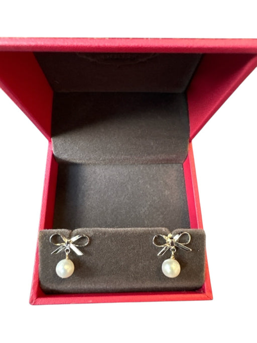 Pearl Girls Silver & Pearl Sterling Silver Pearl Bow Post Back Earrings Silver & Pearl